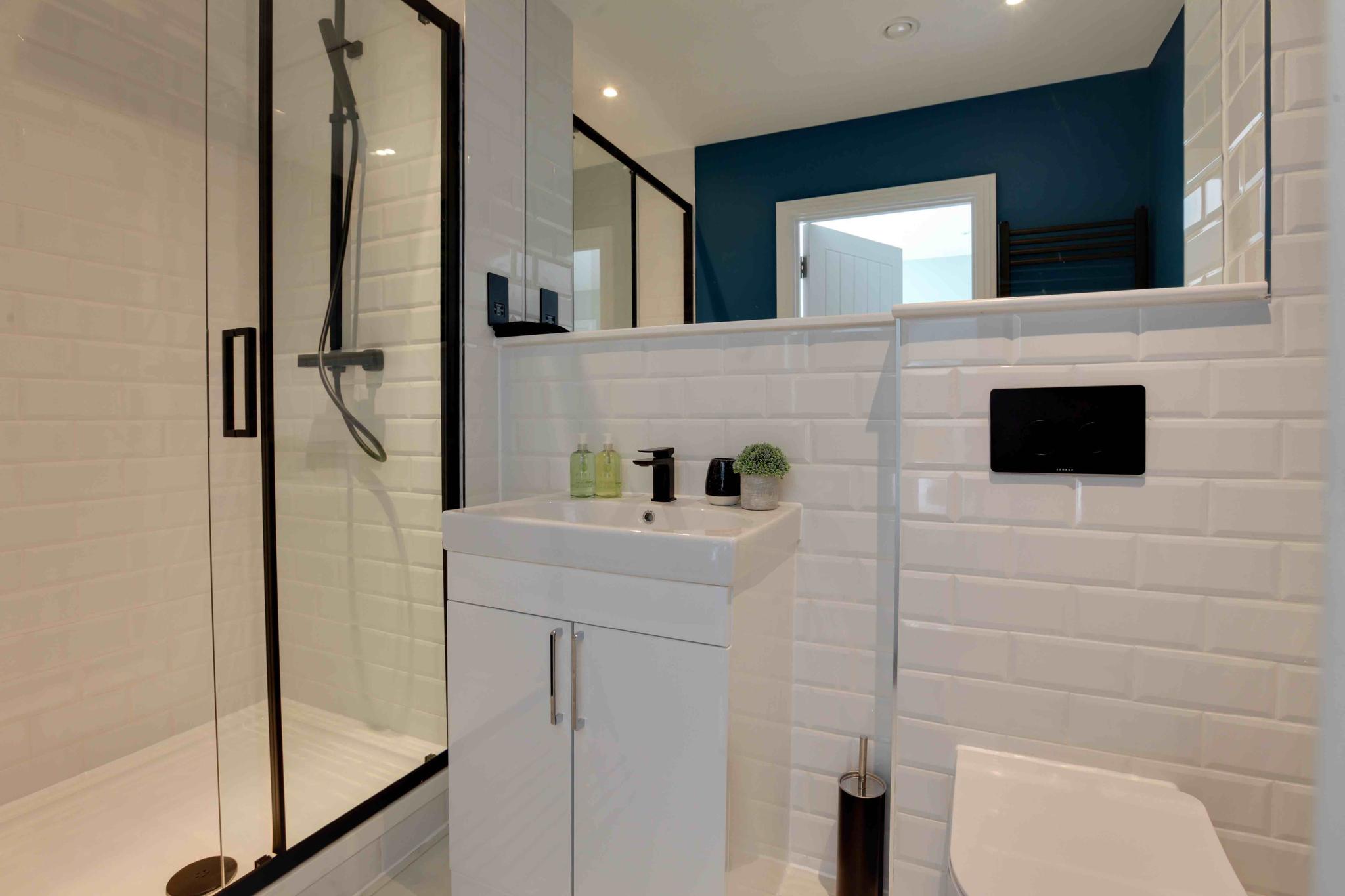 New London Life Executive Apartments3